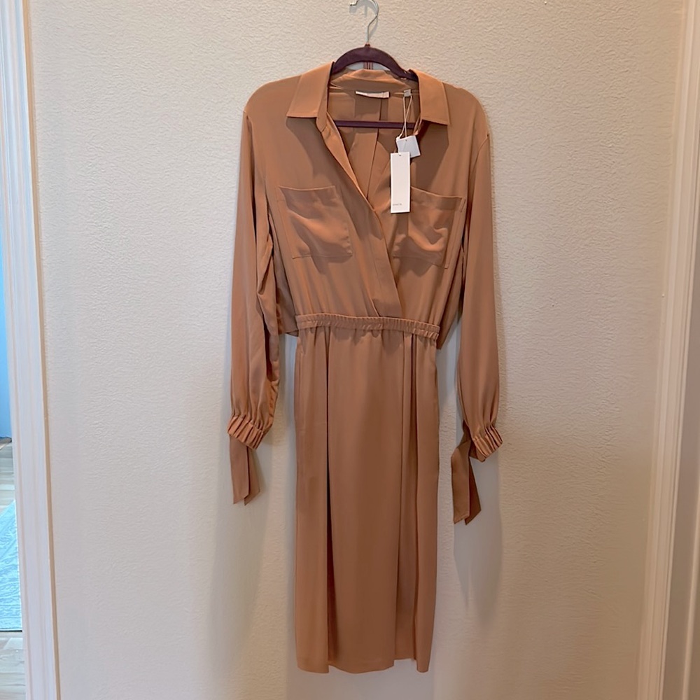 Vince crepe dress, peach colored Brand new!